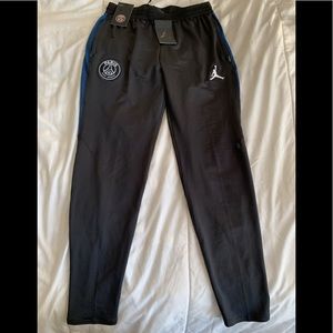 MENS NEW PSG x JORDAN SOCCER PANTS MEDIUM
